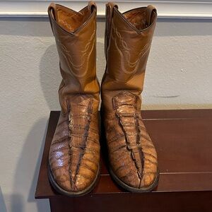 Men's Western Leather Boots in Tan and Brown